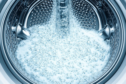 Comment nettoyer une machine à laver facilement avec du vinaigre blanc